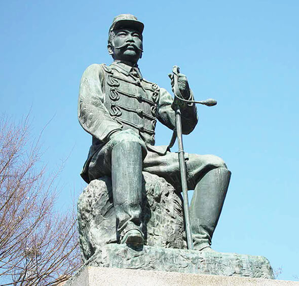 Tani Tateki's Bronze Statue in Takahashi Park